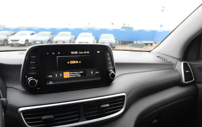 Hyundai Tucson cena 96900 przebieg: 53300, rok produkcji 2019 z Łomża małe 379